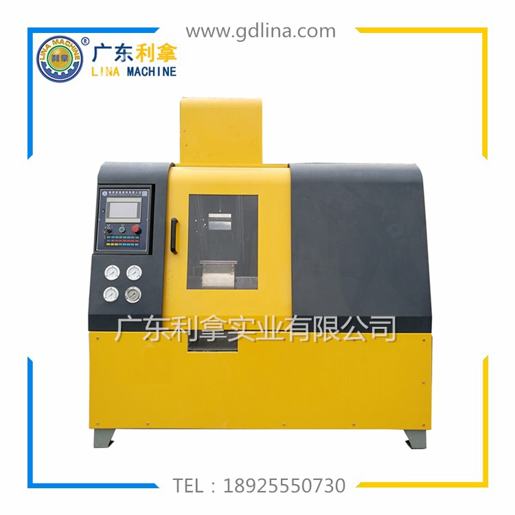 密閉式煉膠機(jī):高效節(jié)能的橡膠加工革新-1